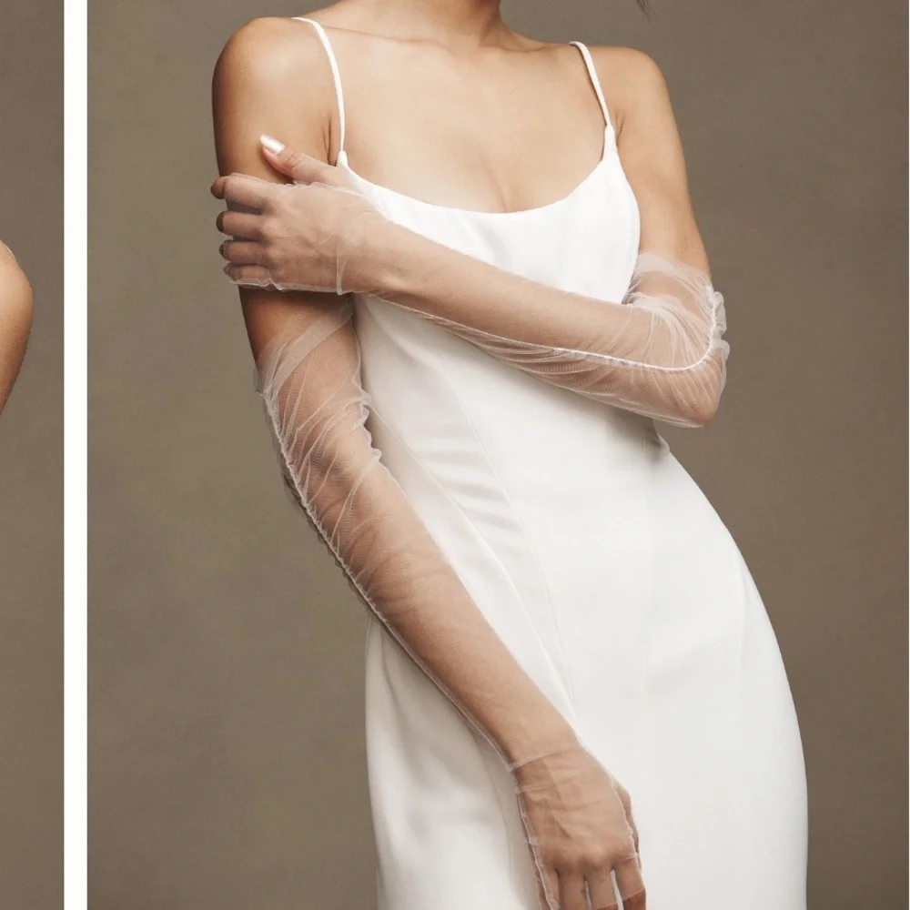 BHLDN FINGERLESS RUCHED TULLE GLOVES from Anthropologie for bride - Picture 2 of 3